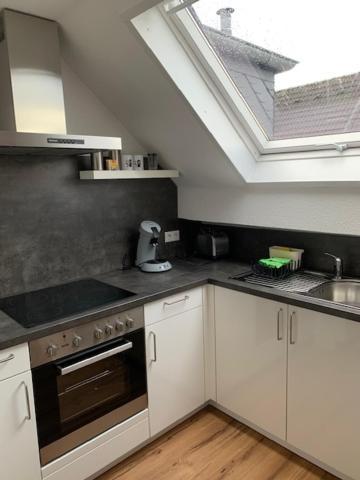 Zentrales Dachgeschossapartment In Leichligen Leichlingen Extérieur photo
